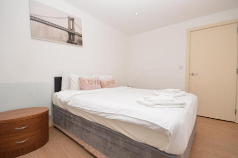 3 Double Bedroom Apartment to Rent