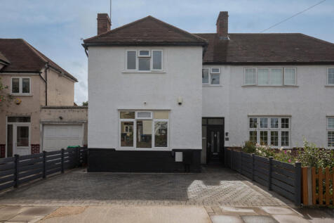 11 Amberwood Rise