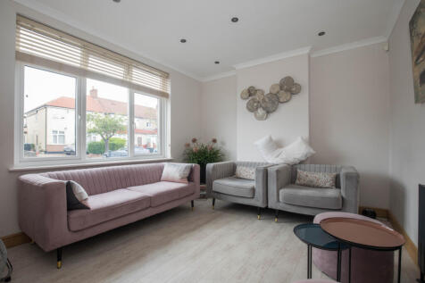 11 Amberwood Rise