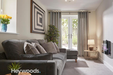 One bed lounge example 2