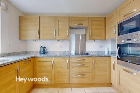 Apt-43-Adlington-House-H-06142025_053040