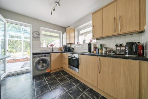 1361523-11-68da75...