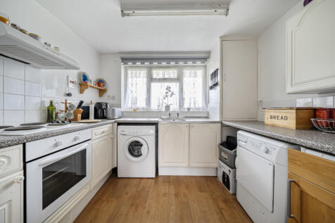 1359279-12-68d6a5...