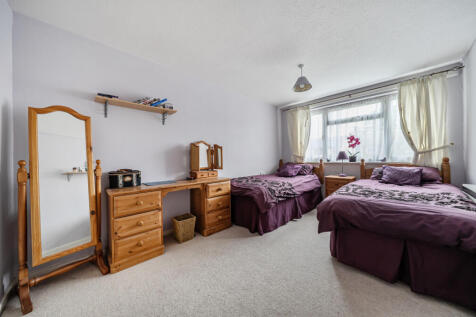 1359279-17-68d6a5...