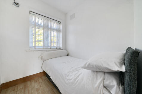 1361310-3-68dba21...