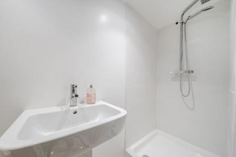 1372470-7-6900de9...