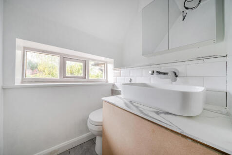 1372470-14-6900e0...