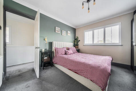 1383270-23-691f14...