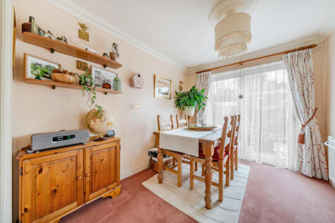 1377100-13-693c0b...