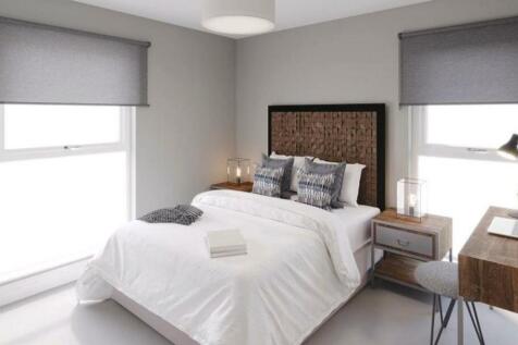 bedroom 2.JPG