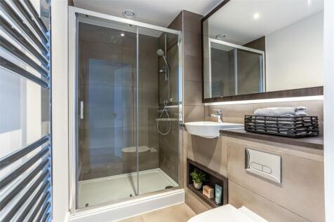 bathroom...jpeg