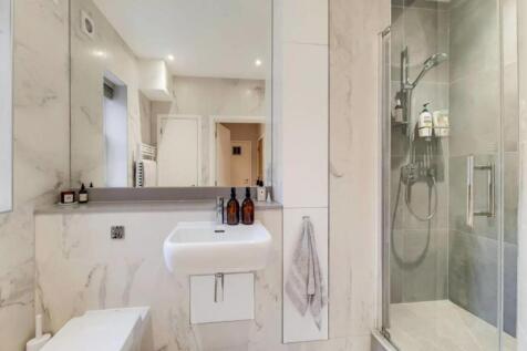 bathroom.JPG