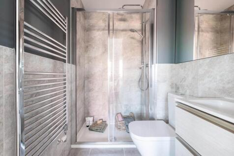 The main bedroom also hosts an en-suite