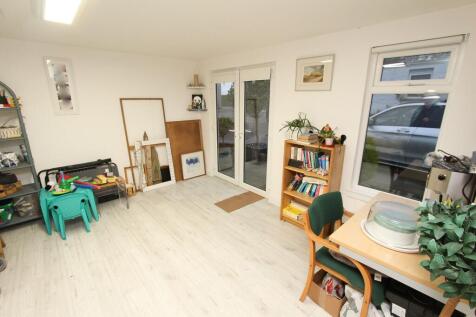 Garden Room/Study/Craft Room