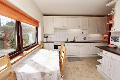 &#39;Dining&#39; Kitchen