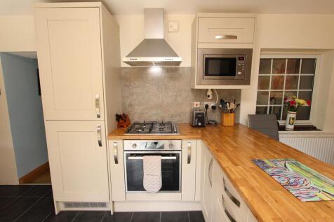 &#39;Dining&#39; Kitchen