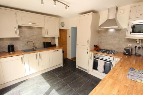 &#39;Dining&#39; Kitchen