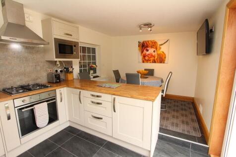 &#39;Dining&#39; Kitchen