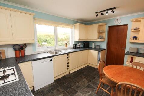 &#39;Dining&#39; Kitchen