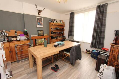 Dining Room/3rd Bedroom