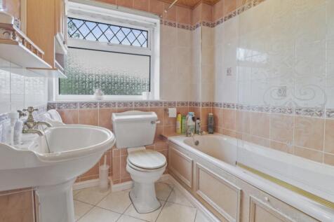 19_19austinclose_irchester_harperreid_13