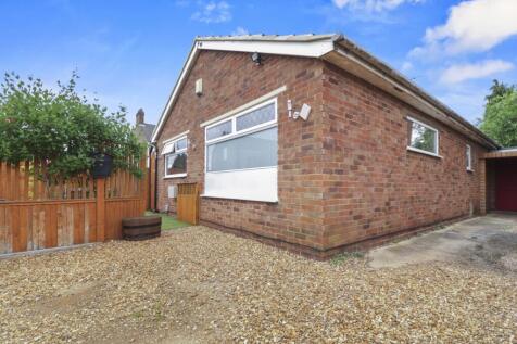 1cromerroad_finedon_rogers_02