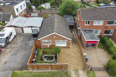 1cromerroad_finedon_rogers_22