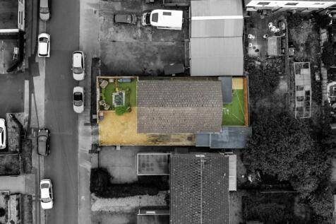 1cromerroad_finedon_rogers_27