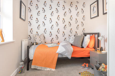 Single bedroom or home office in the Hadley Special 3 bedroom home