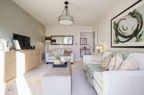 Separate living space for cosy nights in