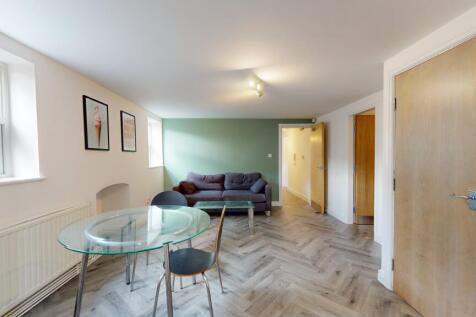 22-Egerton-Road-Flat