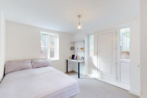22-Egerton-Road-Flat