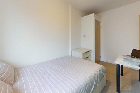 22-Egerton-Road-Flat