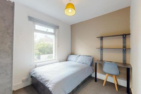 500-Fishponds-Road-1