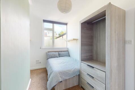 38-Brentry-Road-1006