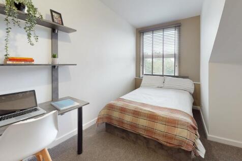 11b-Moorland-Ave-Bed