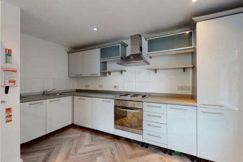 Flat-2-St-AnnS-Place