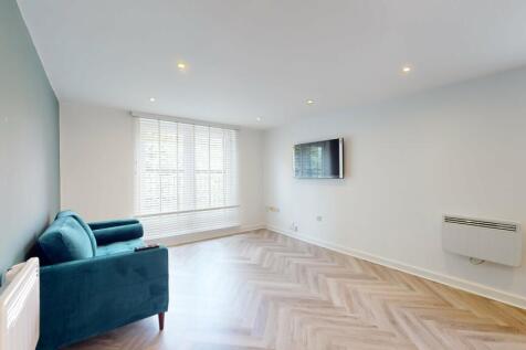 Flat-5-St-AnnS-Place