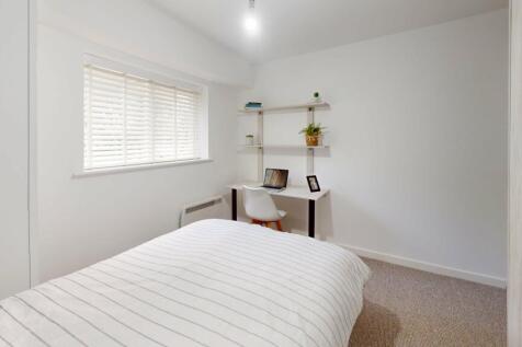 Flat-2-Yalta-Court-B