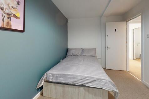 21-Moorland-Ave-Flat
