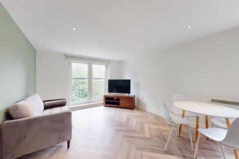 Flat-8-St-AnnS-Place