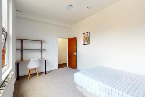 31-Moorland-Avenue-1