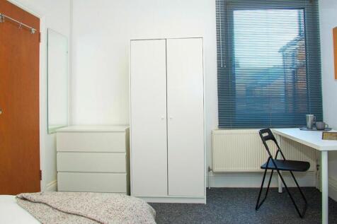 7-bed-student-house-hudson-road-portsmouth-(27).jp