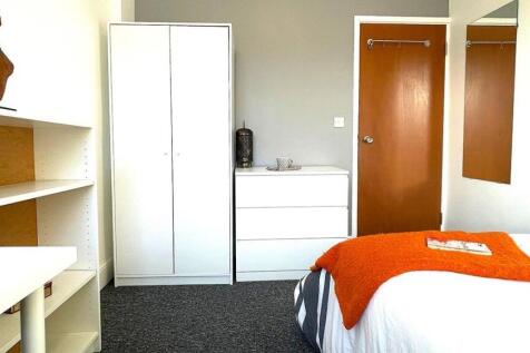 7-bed-student-house-hudson-road-portsmouth-(34).jp