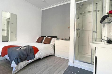 7-bed-student-house-hudson-road-portsmouth-(40).jp