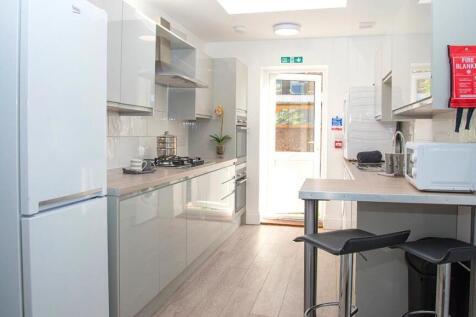 7-bed-student-house-hudson-road-portsmouth-(62).jp