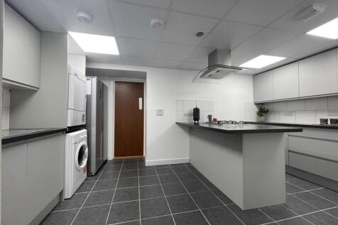 Cottage-1-Grove-4 bed house (8).JPEG