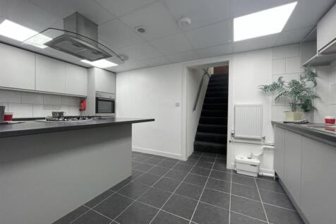 Cottage-1-Grove-4 bed house (11).JPEG