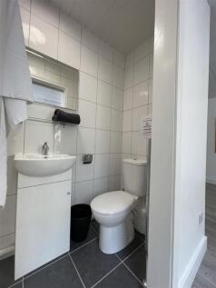 Cottage-1-Grove-4 bed house (42).JPEG