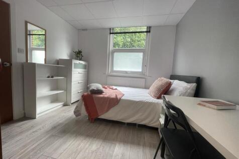 Cottage-1-Grove-4 bed house (47).JPEG